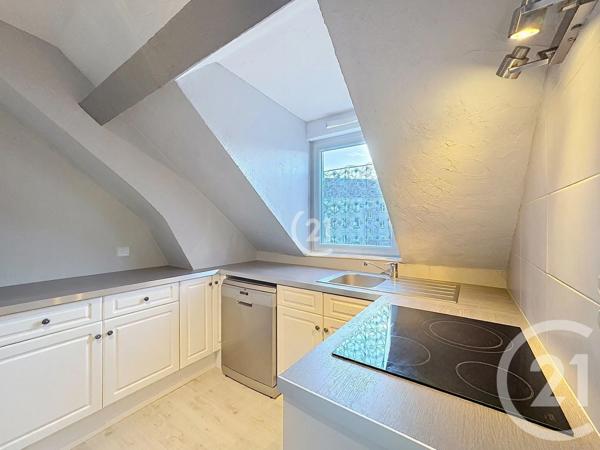 Appartement T3 à vendre  3 pièces - 43,67 m 2   BELFORT  - 90