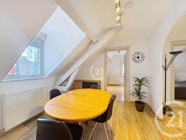Appartement T3 à vendre  3 pièces - 43,67 m 2   BELFORT  - 90