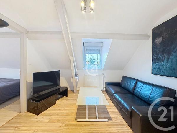 Appartement T3 à vendre  3 pièces - 43,67 m 2   BELFORT  - 90