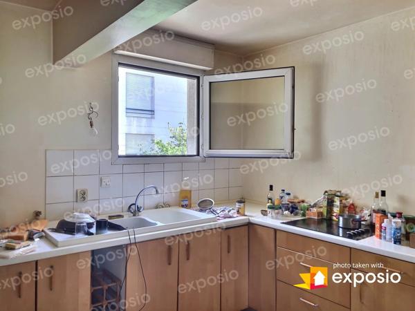 Vente                                                      Appartement
                        
                     3 pièces                      62 m2                     à Pantin