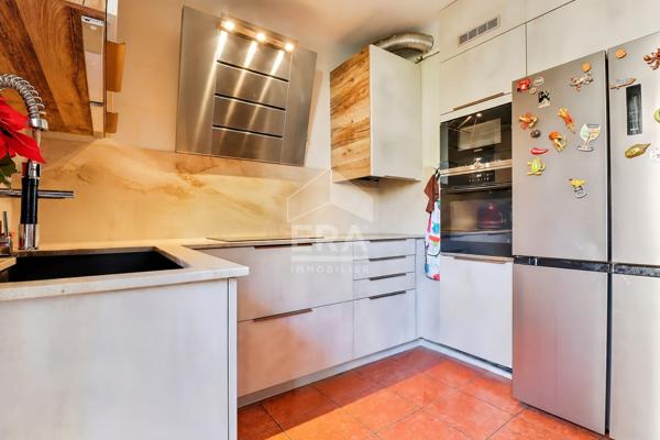 EN EXCLUSIVITÉ - joli T4 À VENDRE - Secteur Palais Longchamps à Marseille