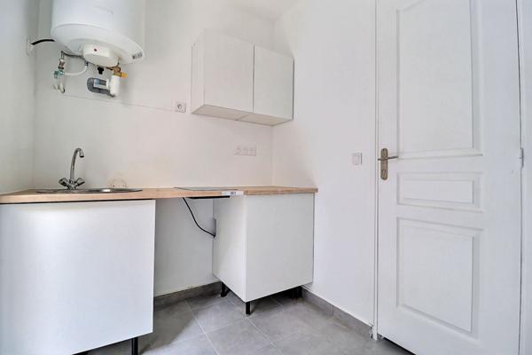 Appartement St Denis 1 pièce(s) 16.01 m2