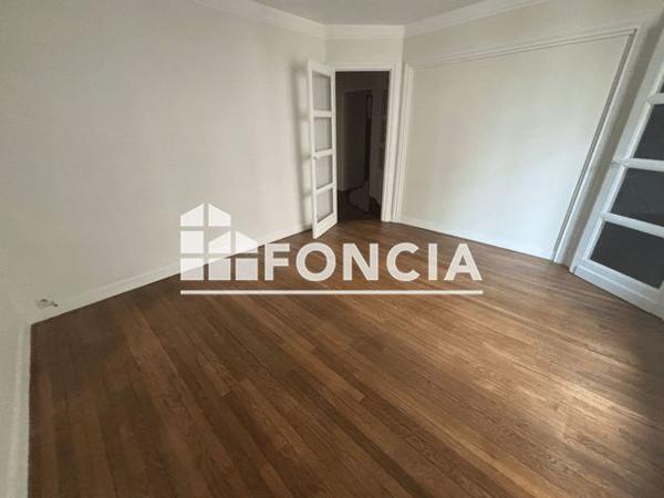 Location Appartement 3 pièces 74.43 m² - 10 RUE CLAUDE MATRAT Issy Les Moulineaux 92130