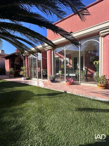 Maison à vendre 5 pièces 136 m² Fréjus