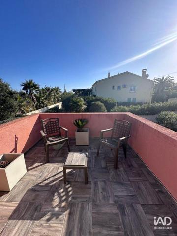 Maison à vendre 5 pièces 136 m² Fréjus