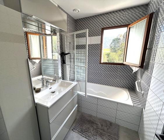 PLANAISE PROCHE MONTMELIAN