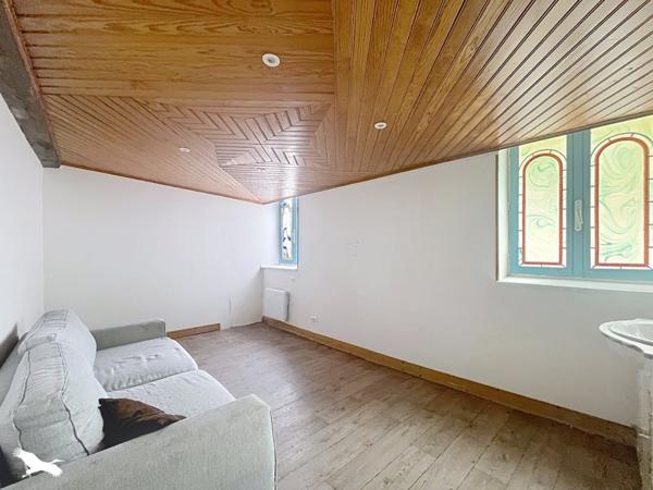 Immeuble à vendre 108 600 € Saint-Aulaye 109 m² DPE D