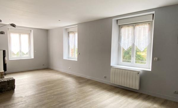 Appartement à louer 582 € CC ARNAC POMPADOUR 4 p 94 m² DPE D