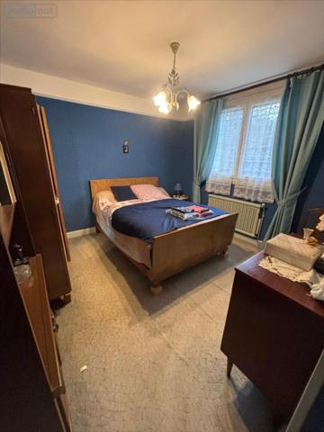 Maison à vendre à Bourges dans le Cher (18000), ref : 04147