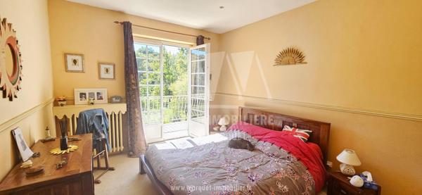 MAGNAC-SUR-TOUVRE - MAISON EN PIERRES SUR 2 NIVEAUX AVEC PISCINE, TERRASSE, GARAGE ET TERRAIN DE 16 541 m²