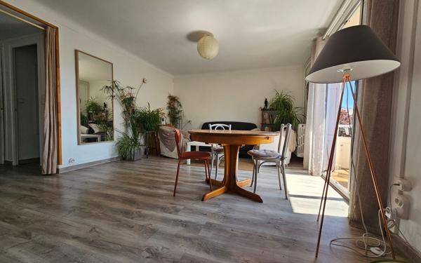 Appartement à vendre    5 pièces •  Saint-Étienne