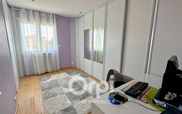 Maison à vendre    4 pièces •  Pérignat-lès-Sarliève