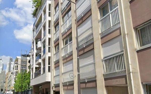 Stationnement à vendre    12,78 m2 Paris 13