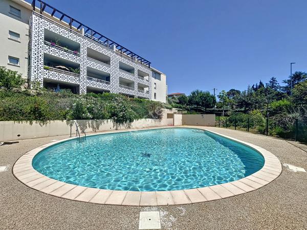 Location étudiante - Appartement Antibes 2 pièce(s) 39.4 m2