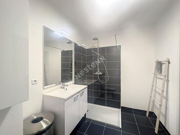 Location étudiante - Appartement Antibes 2 pièce(s) 39.4 m2