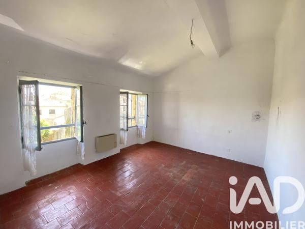 Maison à vendre 6 pièces 121,3 m² Eyguières