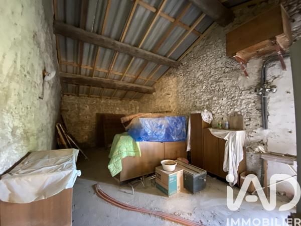 Maison à vendre 6 pièces 121,3 m² Eyguières