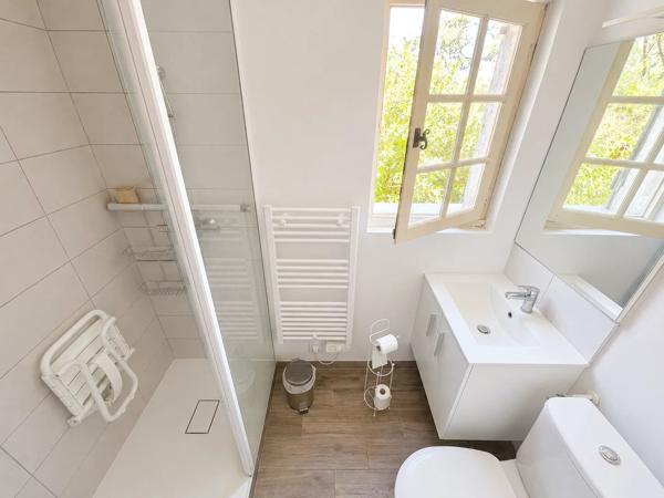 Vente                                                      Maison
                        
                     4 pièces                                         à Gonfaron