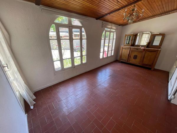 Vente                                                      Maison
                        
                     4 pièces                                         à Gonfaron