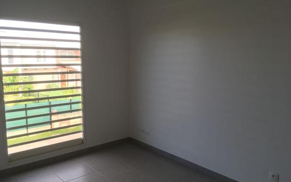 Appartement à vendre    3 pièces •  Cayenne
