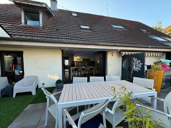 ROOFTOP D'EXCEPTION  DUPLEX 7 PIECES RENOVE TERRASSE PARKING BAVILLIERS