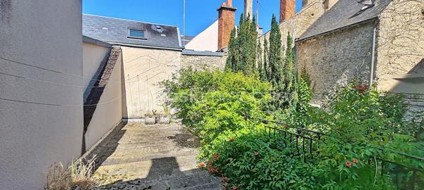 Immeuble mixte de 198 m²