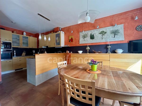 Maison à vendre 6 pièces 180m² FOURAS (17)