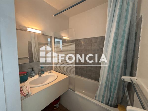 Location Studio meublé 24.89 m² - 129 BD DE LATTRE DE TASSIGNY Chatelaillon Plage 17340
