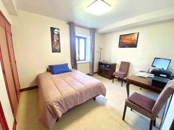 Maison à vendre 8 pièces CHATENOY LE ROYAL (71)