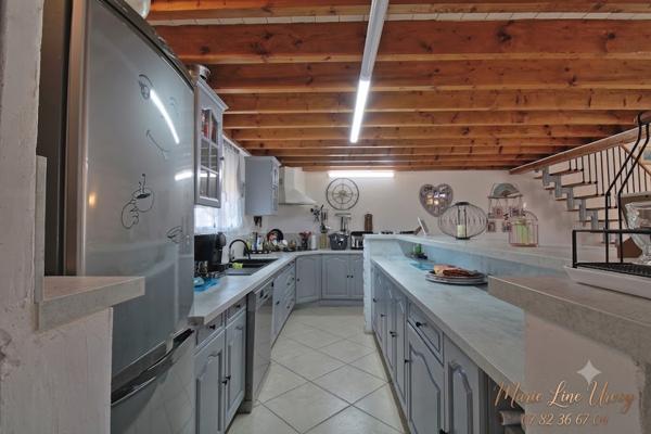 13210 St-Rémy - Mas en pierre 145 m² + gîte 70 m² - Piscine 8X4 - grand terrain