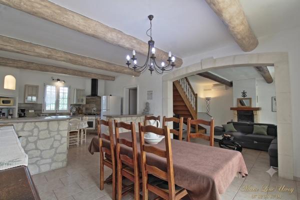 13210 St-Rémy - Mas en pierre 145 m² + gîte 70 m² - Piscine 8X4 - grand terrain