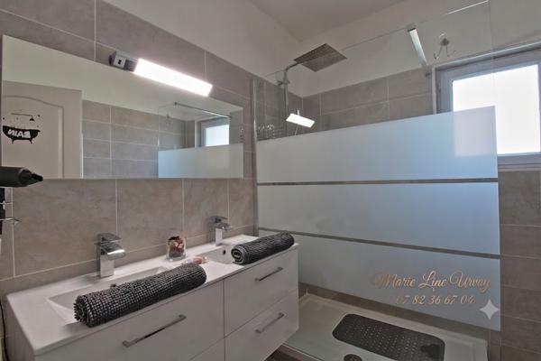 13210 St-Rémy - Mas en pierre 145 m² + gîte 70 m² - Piscine 8X4 - grand terrain