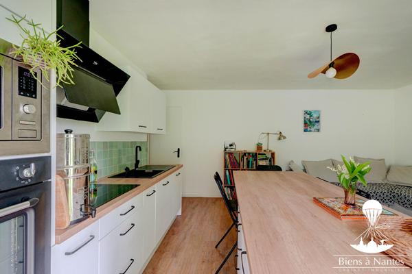 A vendre appartement T3 rénové Haute Indre 3 pièces Parking et Cave , Indre A vendre appartement T3 rénové Haute Indre 3 pièces Parking et Cave , Indre