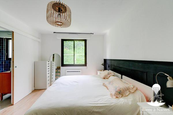A vendre appartement T3 rénové Haute Indre 3 pièces Parking et Cave , Indre A vendre appartement T3 rénové Haute Indre 3 pièces Parking et Cave , Indre