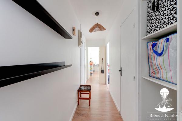 A vendre appartement T3 rénové Haute Indre 3 pièces Parking et Cave , Indre A vendre appartement T3 rénové Haute Indre 3 pièces Parking et Cave , Indre