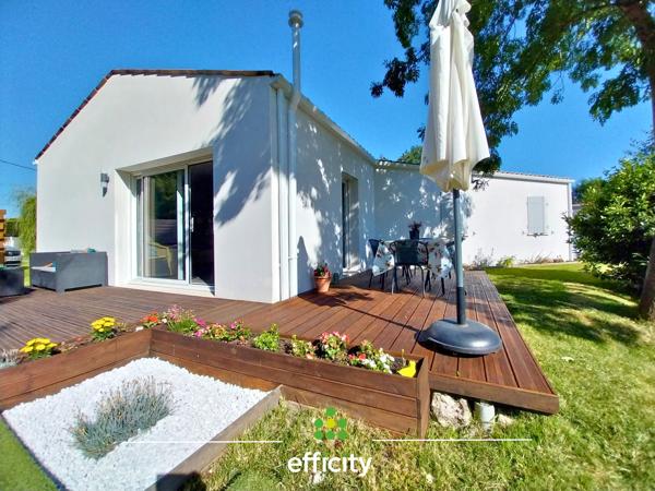 Maison
         4 pièces
        - 93 m²
