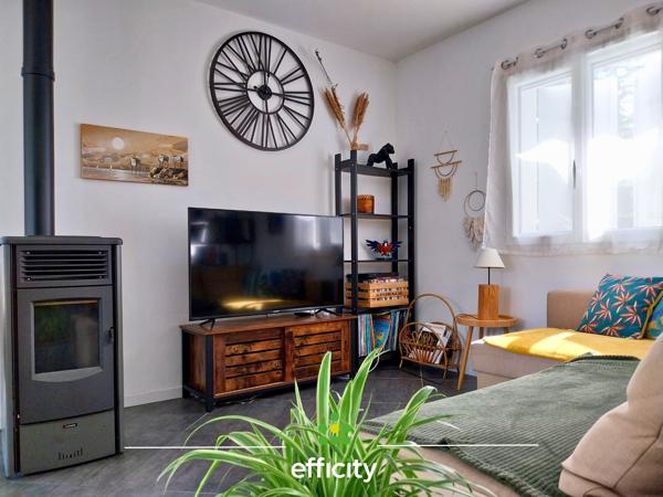 Maison
         4 pièces
        - 93 m²