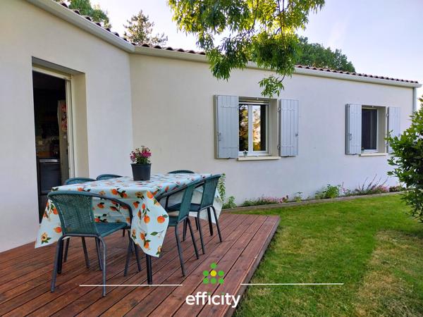 Maison
         4 pièces
        - 93 m²