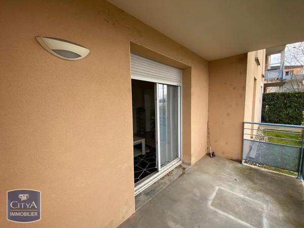 Appartement à louer 2 pièces 40.07m² Saint-Juéry (81160)