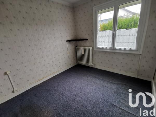Maison 4 pièces de 90 m² à Dollon (72390)