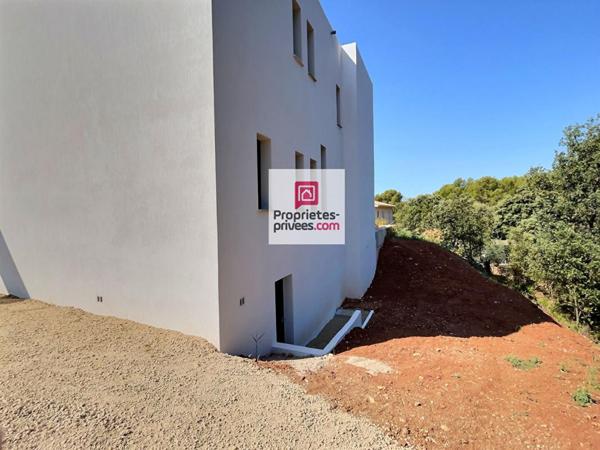 VILLA COMTEMPORAINE NEUVE de 130 m²