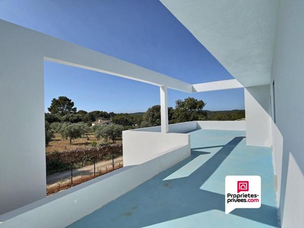 VILLA COMTEMPORAINE NEUVE de 130 m²