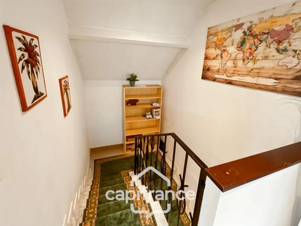 Appartement/ maison de ville à vendre, 3 pièces VELIZY VILLACOUBLAY (78), en duplex, type maison de ville, avec sous-sol et stationnement