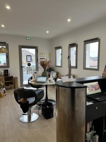 Immeuble 8 pièces - 140 m²