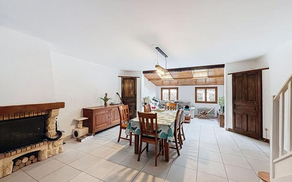 Maison à vendre    5 pièces • 105 m2 Guyancourt