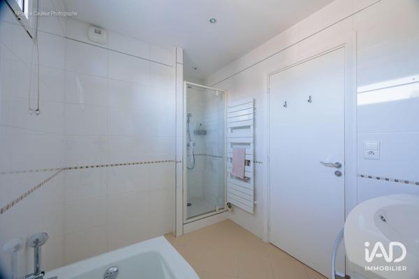 Appartement à vendre 4 pièces 100 m² Tassin-la-Demi-Lune