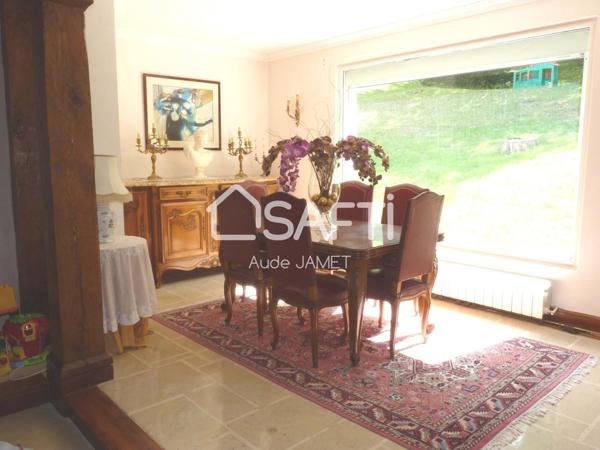 PROPRIETE DE LUXE SUR UN TERRAIN DE 9870m2