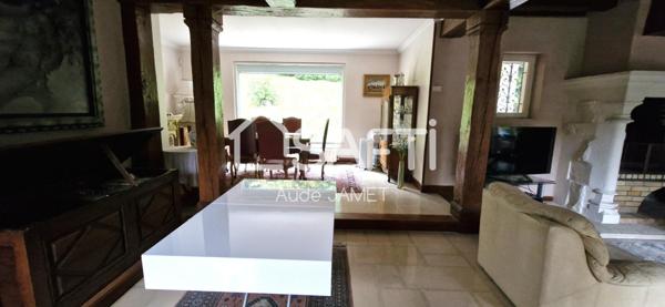 PROPRIETE DE LUXE SUR UN TERRAIN DE 9870m2