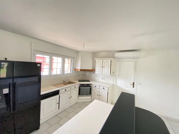 A LOUER MAISON A FAYET 02100