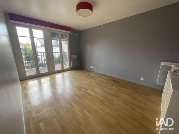 Location appartement 2 pièces 41 m² Saint-Germain-en-Laye